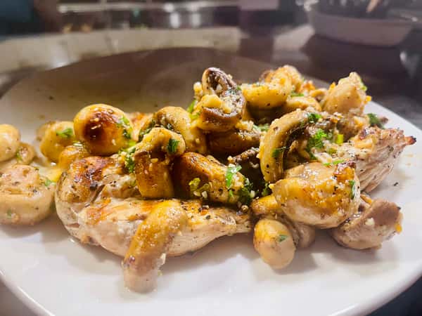 Garlic and Mushroom Grilled Chicken