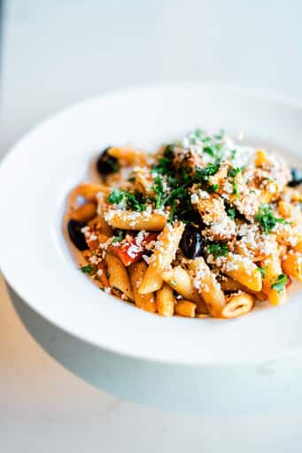 Santorini Chicken Pasta