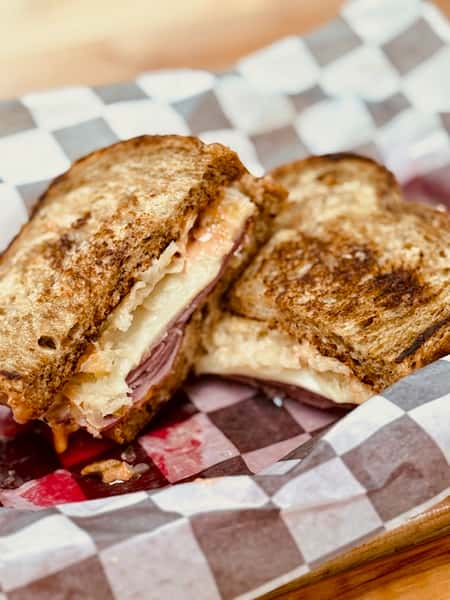 Corned Beef Reuben