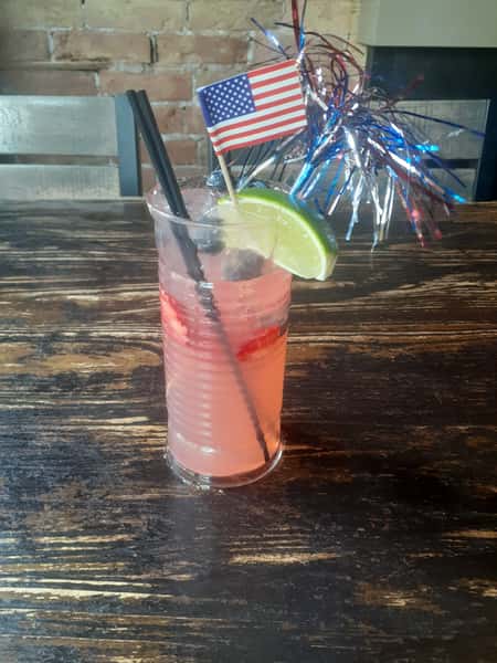 Cocktail Special: Berry Happy 4th