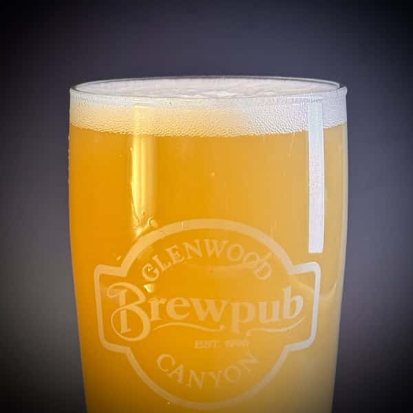 16 oz. Hazy Skies Juicy IPA