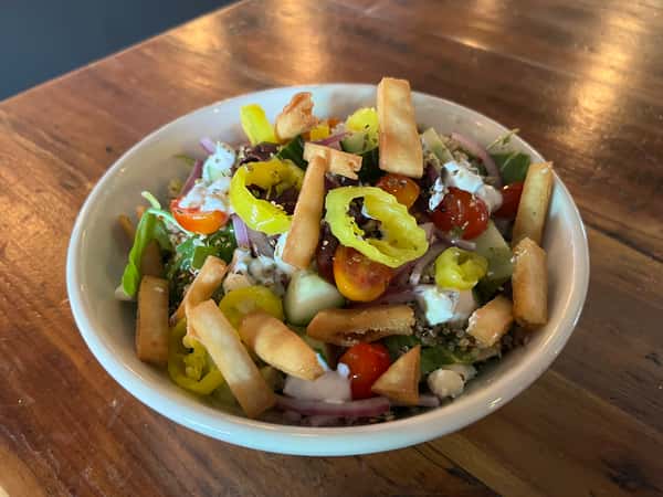 Mediterranean Quinoa Bowl