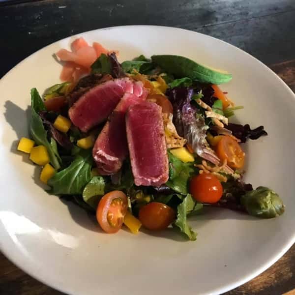 SEARED AHI SALAD