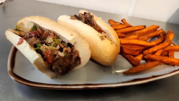 Sandwich with ground beef and vegetables