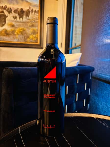 Justin Paso Cabernet Sauvignon Bottle