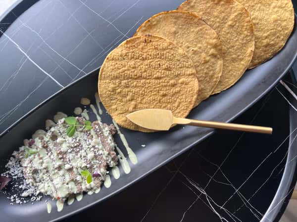 Black Bean Hummus & Tostadas