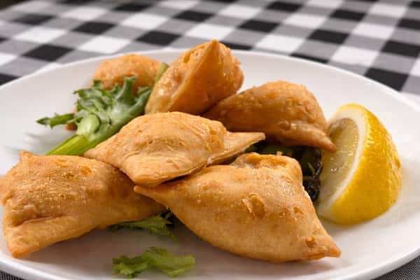 Crab Rangoons (6)
