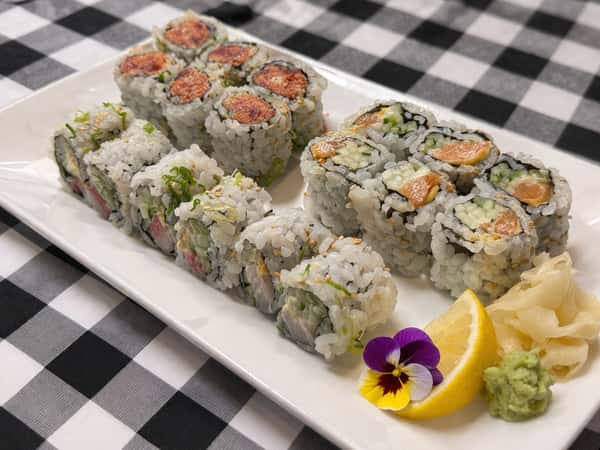 L 6. Spicy Maki Combo