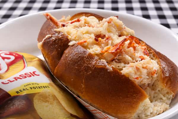 Connecticut Style Lob Roll