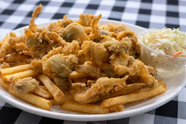 Fried Ipswich Whole Belly Clam Plate