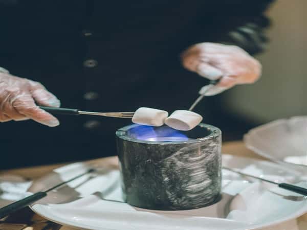 chef making tabletop smores