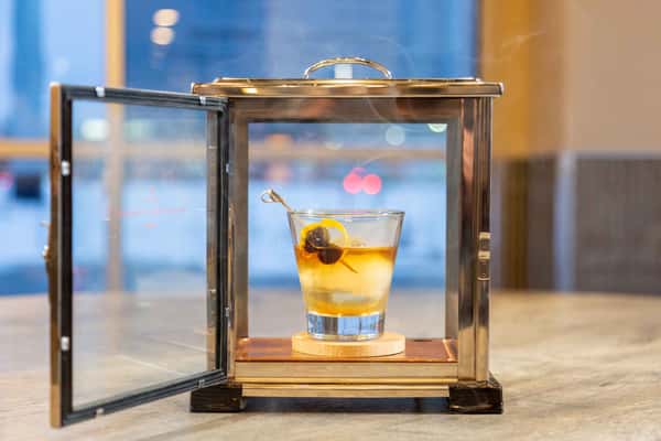 finnu smoked old fashioned