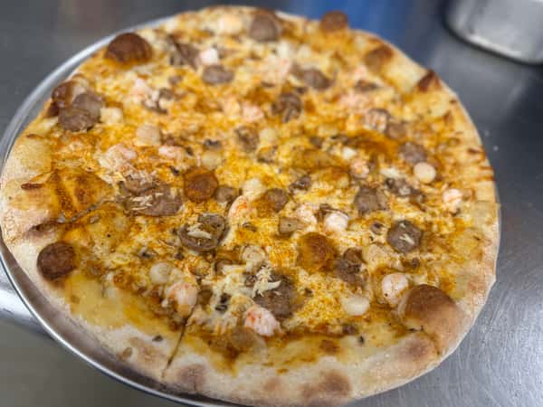 Seafood Pizza