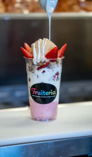 Fresa Cup - Strawberry & Ice Cream Cup