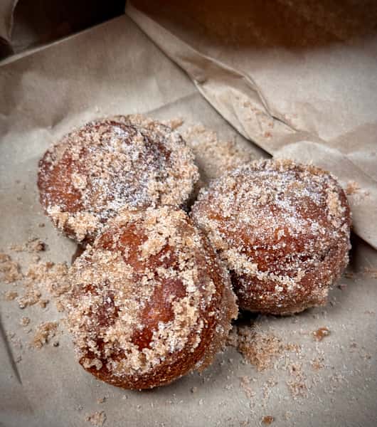 Carter's Fried Cinnamon Muffins
