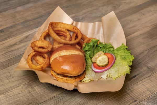 "The Grizzly" Westwoods Cheeseburger