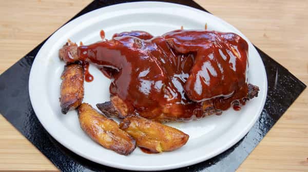 8. Pollo En Salsa de Barbacoa - Barbecue Chicken