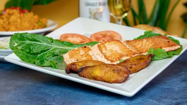 44. Salmon a la Parrilla - Grilled Salmon