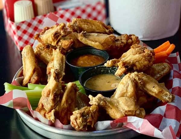 20 Piece House Smoked Wings