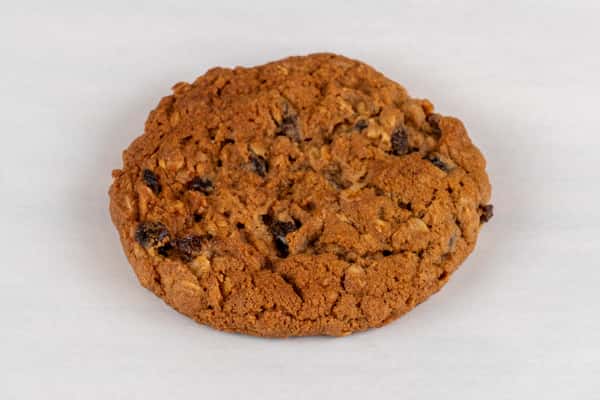 Large Oatmeal Raisin