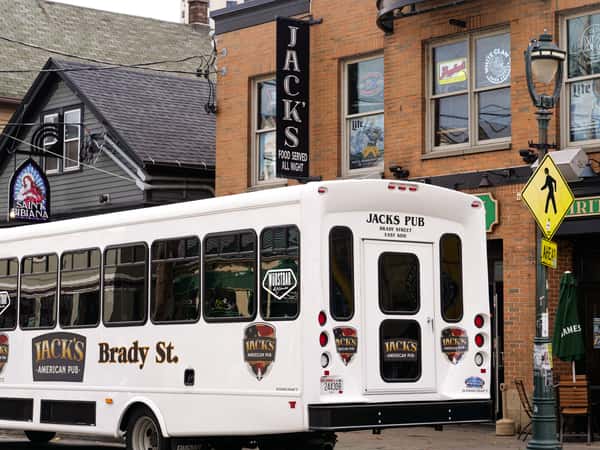JACKS BUS 1