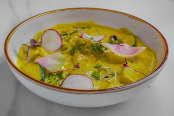 Nariyal Curry with Vegetables (V)
