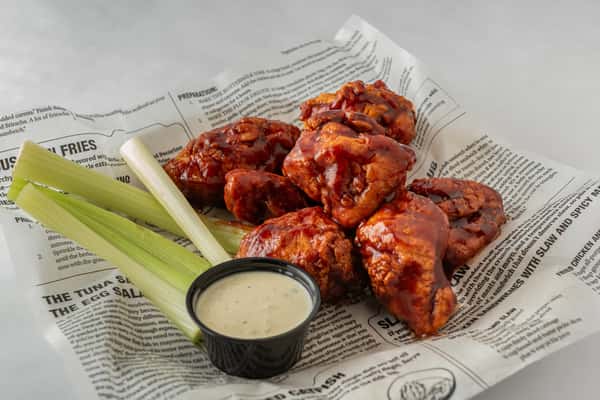 Boneless Wings (8)