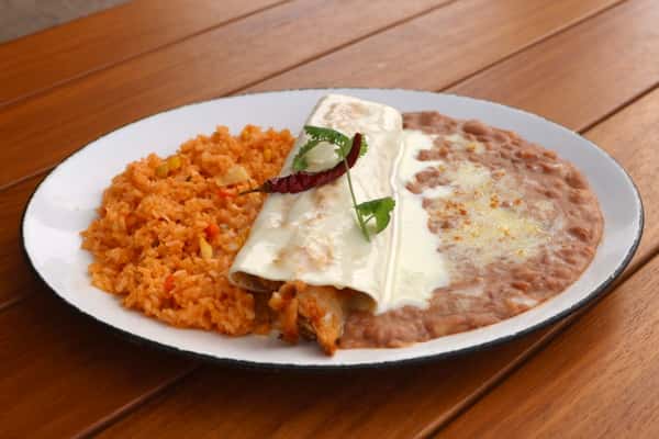 Chicken Burrito a La Parrilla