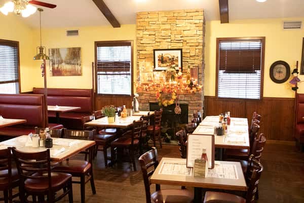 Country Corner Diner Country Corner Restaurant Diner in Bethany, CT