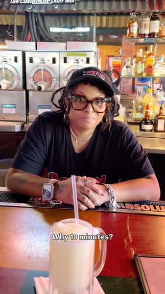 You’ll definitely be back in 10 minutes…. 😉
When was the last time you had a Don’Key Rita? 👇
#viral #mexicanfood #houstoneats #explorepage #funny