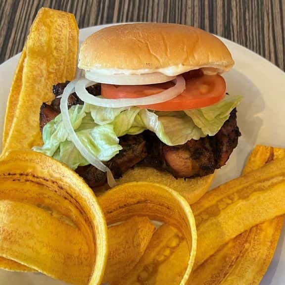 Our Caribbean-seasoned dark meat chicken served on toasted potato buns, with crisp lettuce and juicy tomato