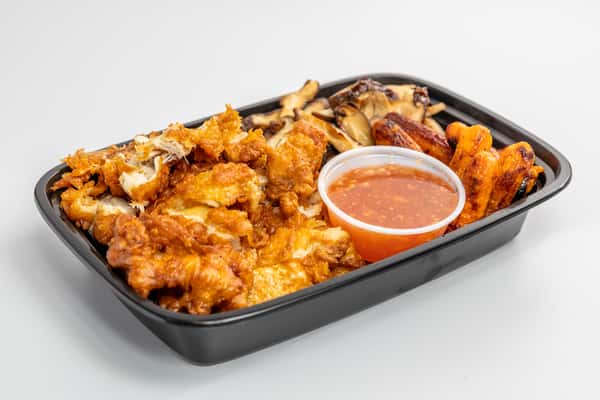 sticky tenders and fries-010
