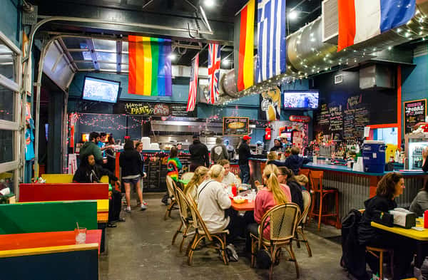 Freret dining