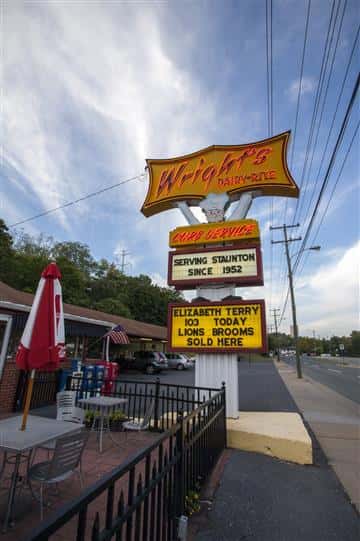 Outdoor shot of the restaurant's sign