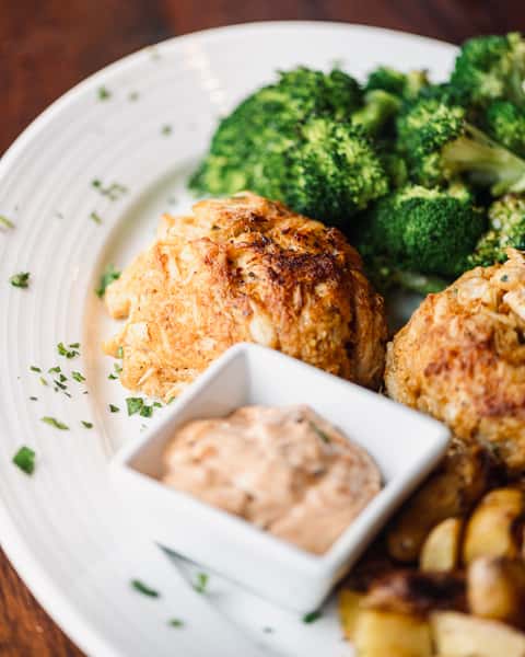 Crab Cake Leonardo
