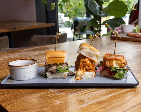Three Slider Sampler