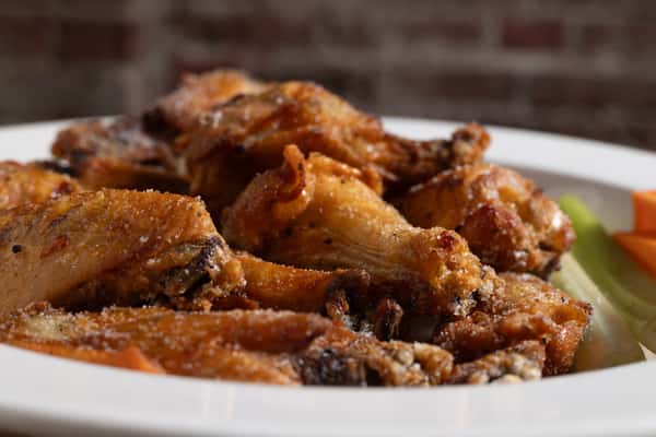 Salt and Pepper Bone-In Wings 8 Piece