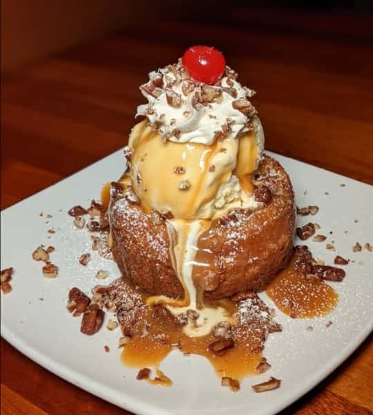 Sundays are meant for sweets. 🍰✨ Treat yourself—you deserve it.