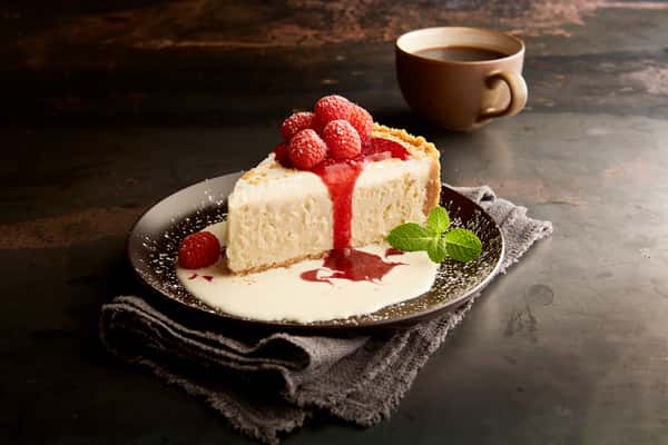Raspberry White Chocolate Cream Cheese Pie