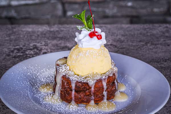 Whiskey Apple Bread Pudding
