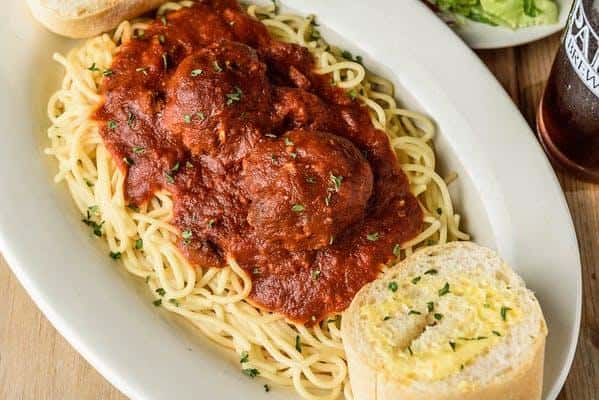 Spaghetti & Meatballs