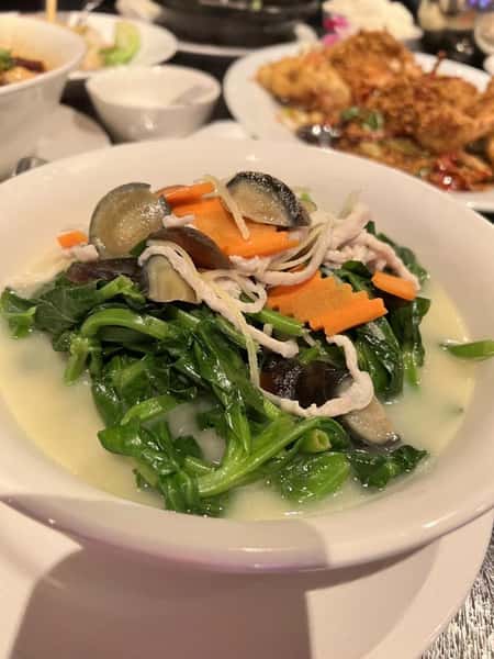 上湯豆苗 Pea Vine in Broth