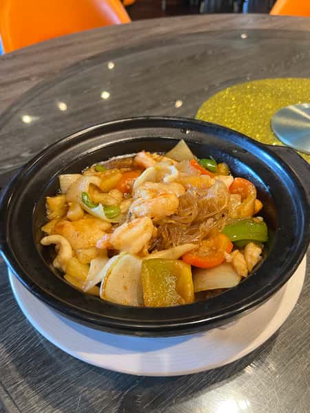 沙爹海鮮粉絲煲 Seafood, Vermicelli with Satay Pot