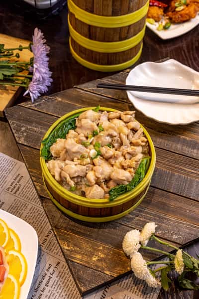 58. 香菇滑雞飯 Mushroom & Chicken Over Rice