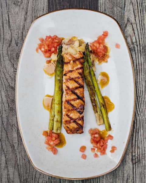 salmon & asparagus