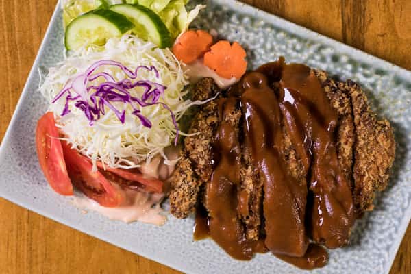 teriyaki meat with veggies