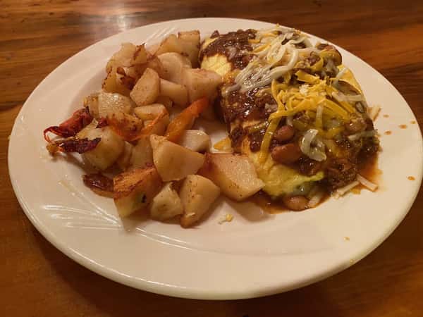 Homemade Steak Chili and Cheese Omelette