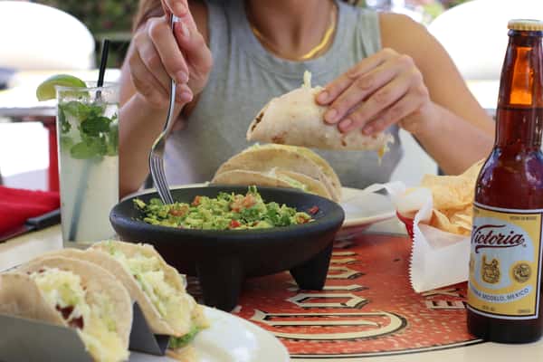 Tacos and guac