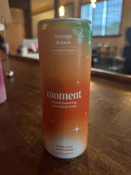 Moment Orange Dream