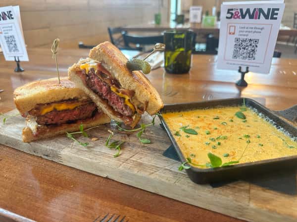 Special - Craft Beer Patty Melt